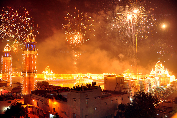 Diwali Through Sikhism: Light, Liberation, and Reflections from Amritsar